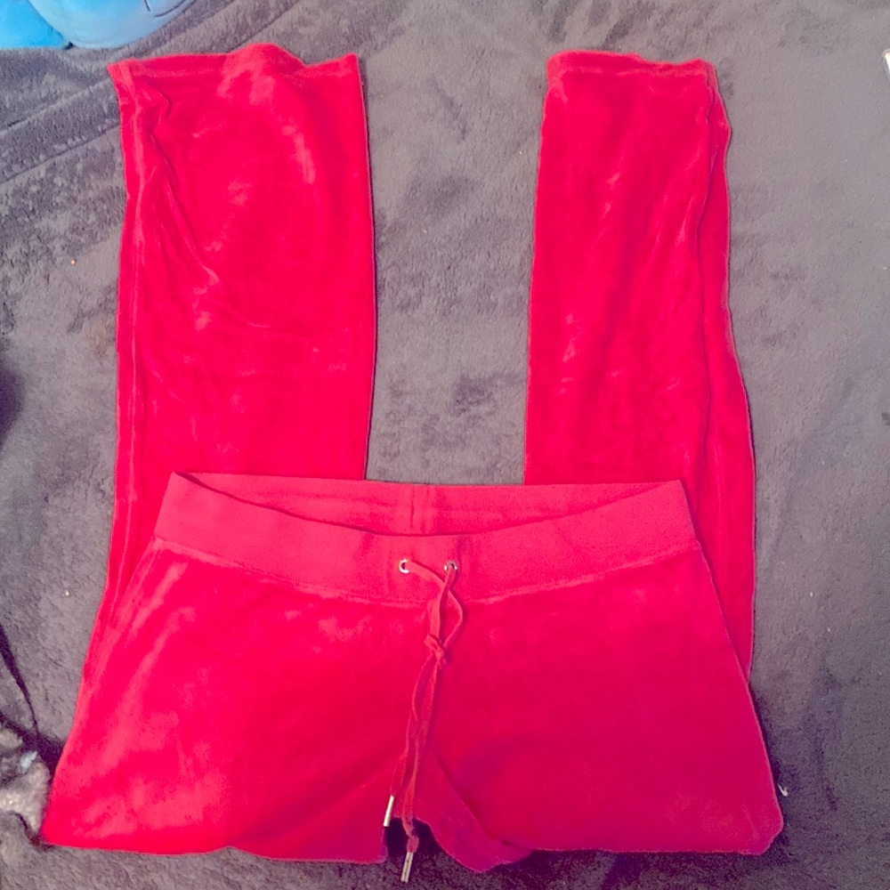 Very cute Y2K juicy conture medium size no stains in very good shape